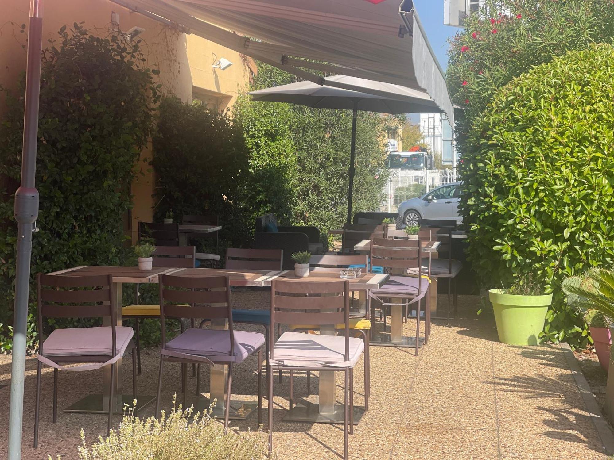 Kyriad Direct Montpellier St Jean De Vedas - La Peyriere Saint-Jean-de-Védas Εξωτερικό φωτογραφία